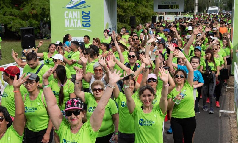 Caminata Solidaria de Farmacias Central Oeste - largada