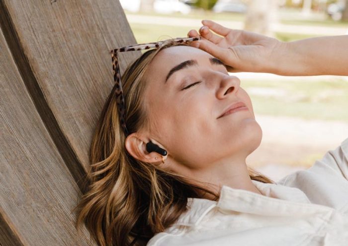 auriculares escuchar música JBL