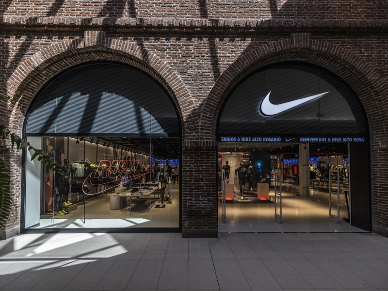 Local de Nike en Alto Rosario