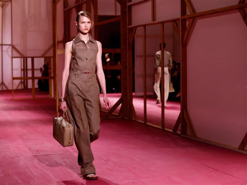 Desfile de Hermès primavera verano 2025