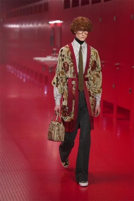 Valentino en Paris Fashion Week 2025